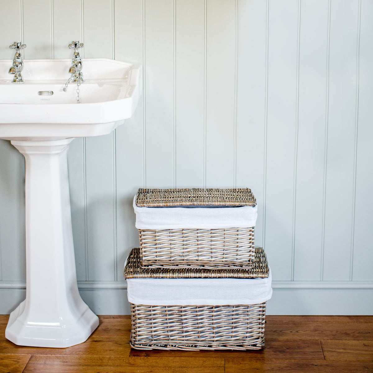 Antique Wash Lined Lidded Storage Basket Bundle – Arthur Cameron Trade