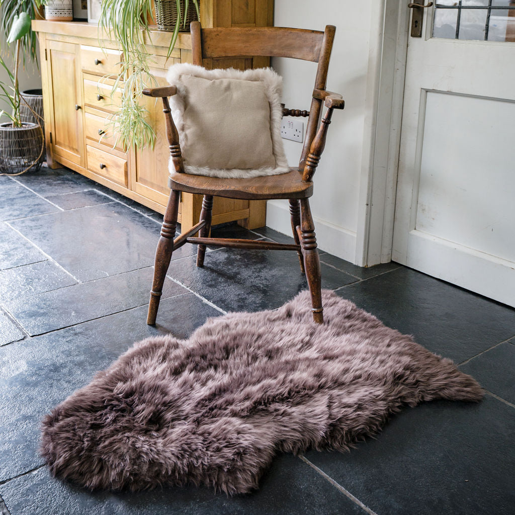 Single Sheepskin Rug Chocolate Single Sheepskin Rug – Arthur Cameron Trade